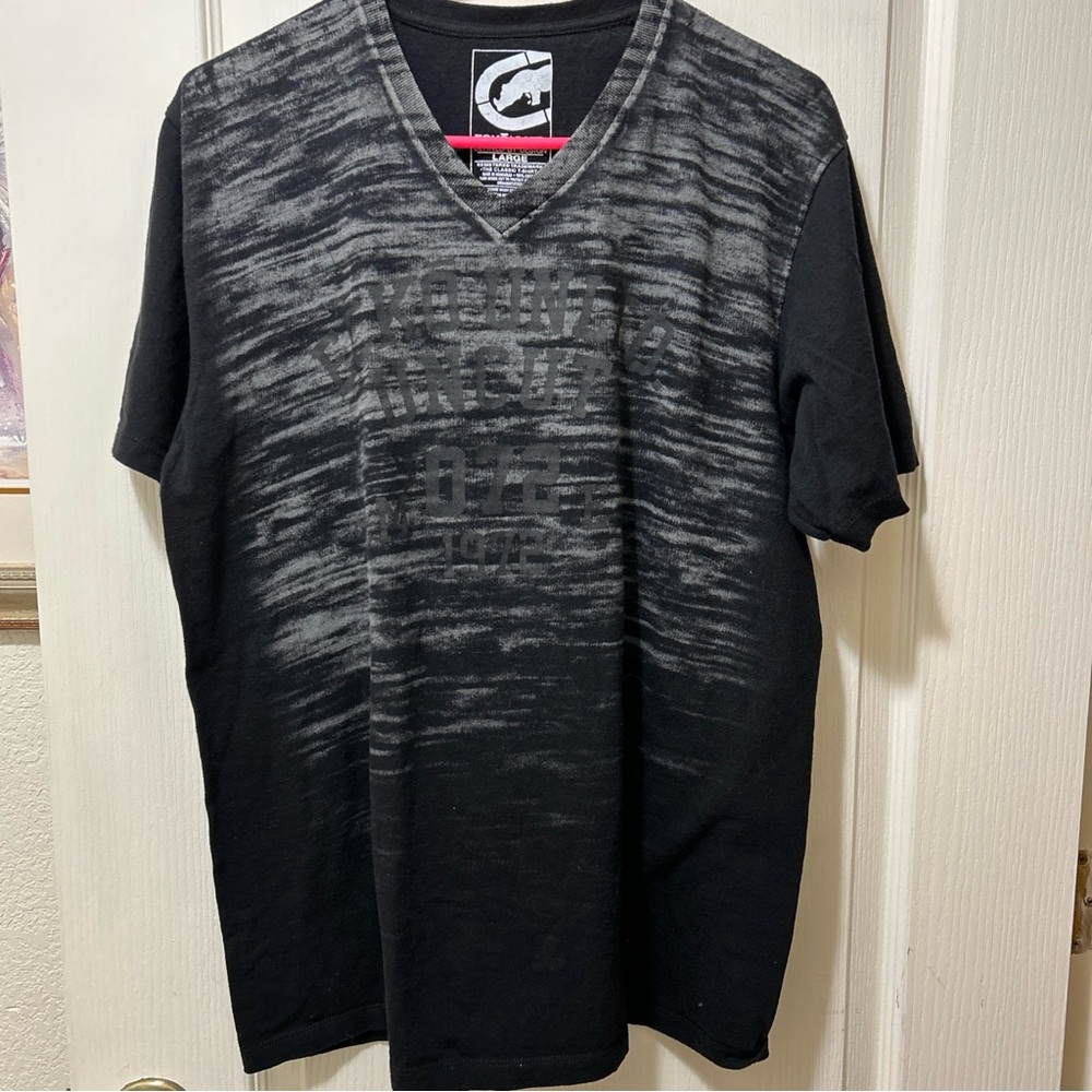 ECKO Inltd Tee size Large